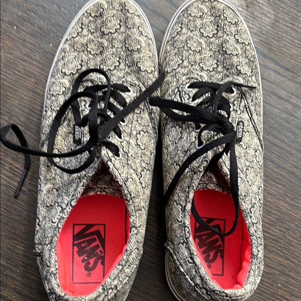 Vans Atwood Paisley Patterned Sneakers with Black Laces - Picture 2 of 8